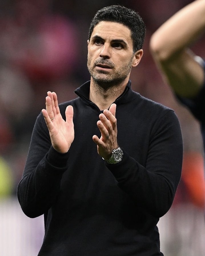 Arsenal Hold Firm at the Top — Favourites for Final AND the Trophy