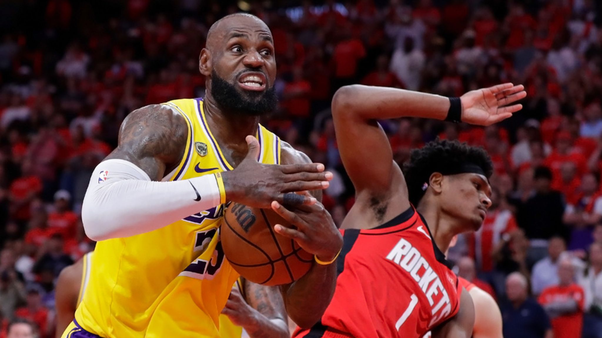 LeBron Delivers Late Heroics as Lakers Take 3-0 Series Lead