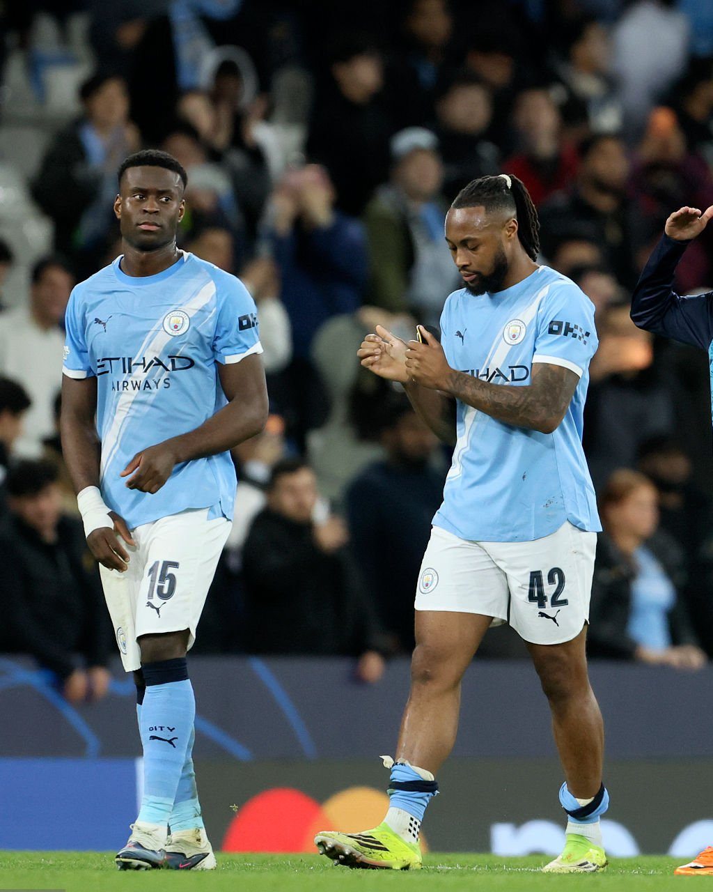 𝐎𝐟𝐟𝐢𝐜𝐢𝐚𝐥: Man City Condemn Racist Abuse After Everton Clash